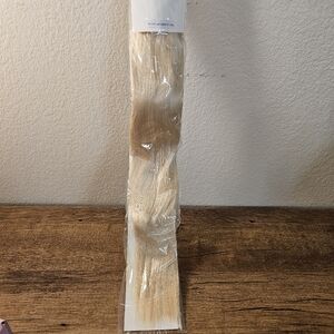 Loxxy Seamless Human Clip in Hair Extensions Light Platinum Blonde ~ Brand New